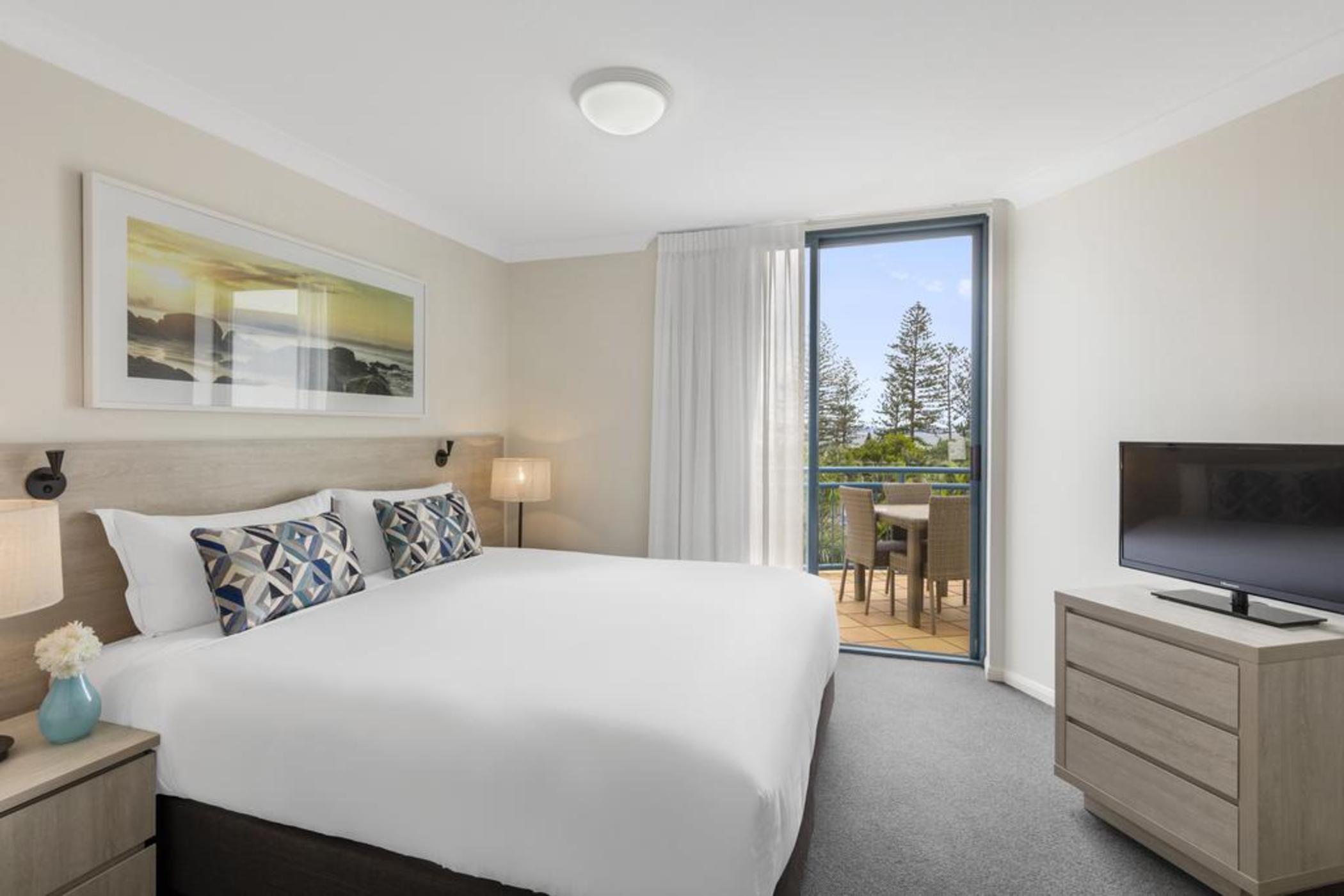Oaks Gold Coast Calypso Plaza Suites Bagian luar foto