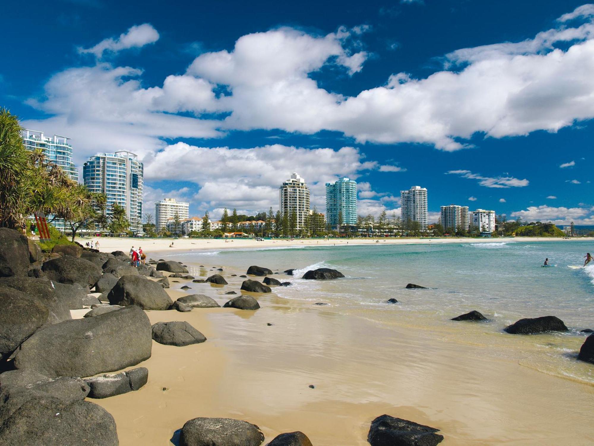 Oaks Gold Coast Calypso Plaza Suites Bagian luar foto