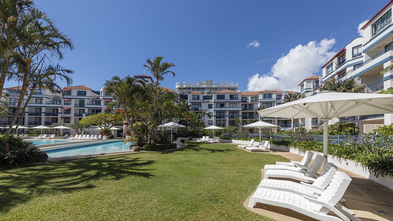 Oaks Gold Coast Calypso Plaza Suites Bagian luar foto