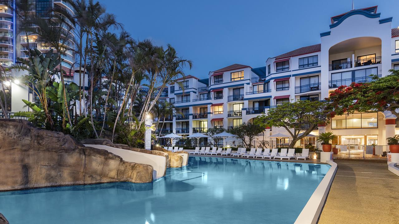 Oaks Gold Coast Calypso Plaza Suites Bagian luar foto